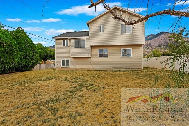 Building Photo - Spacious Single Family Home in Ogden