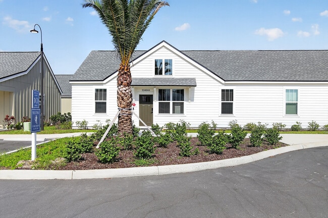 Building Photo - LEO at Wildwood - Single Family Rental Homes