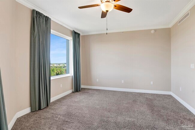 Building Photo - 608 Lost Key Dr