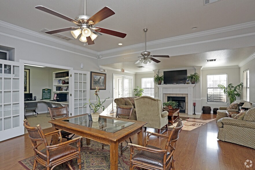 The Heights on Oak 5325 N Oak St Springdale AR 72764 Apartment Finder