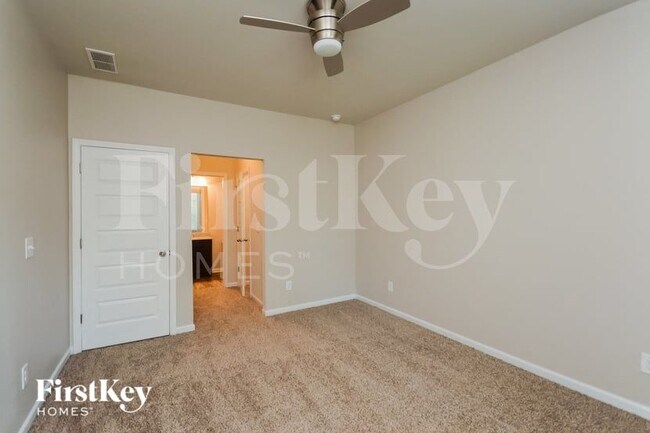 Building Photo - 6286 Odum Cir NW