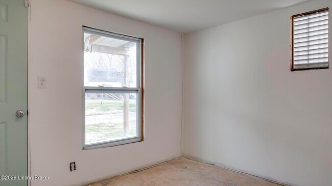 Building Photo - 3318 Van Winkle Dr