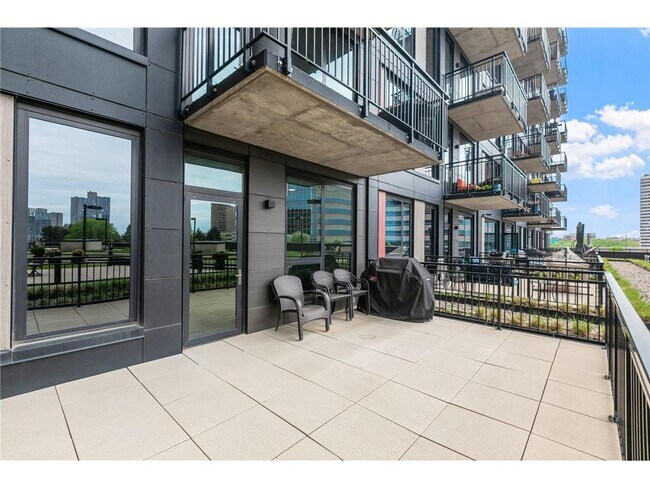 Building Photo - 1240 S 2nd St