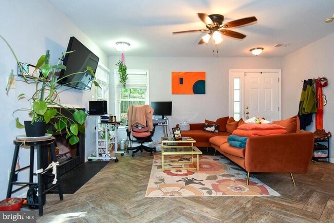 Building Photo - 11100 Beaver Trail Ct