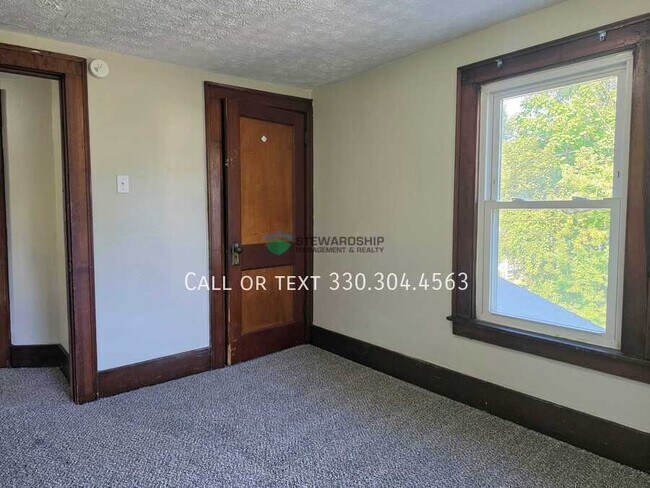 Building Photo - 1152 Wilbur Ave