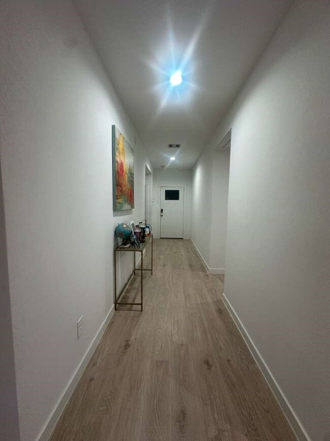 Building Photo - 2908 Misty Elm Ln