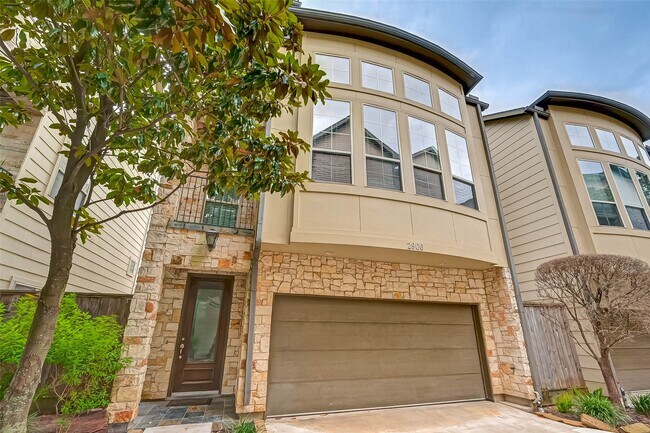 Building Photo - 2906 Leeland St