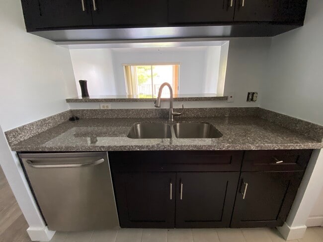 Building Photo - 2153 Renaissance Blvd