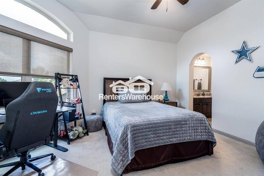 Building Photo - 18815 Ellis Bend Dr
