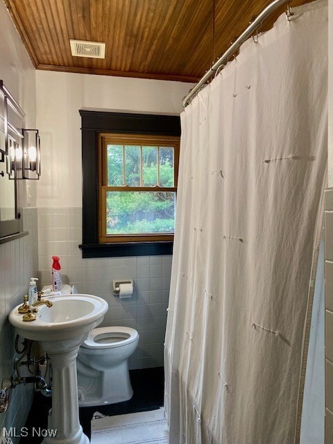 Building Photo - 2321 N Leavitt Rd NW