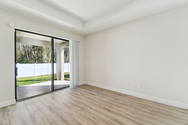 Building Photo - 11512 Weaver Hollow Rd