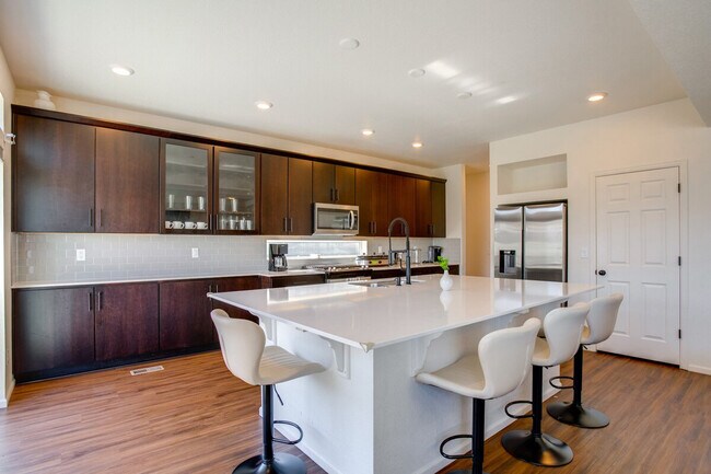 Building Photo - 3998 N Rivera Ct