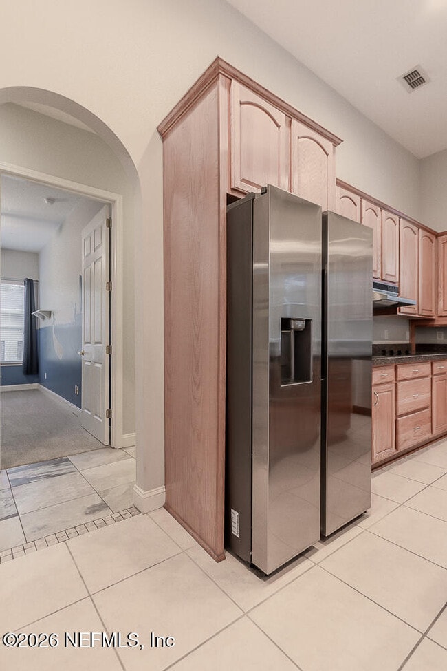 Building Photo - 5466 River Trail Rd N