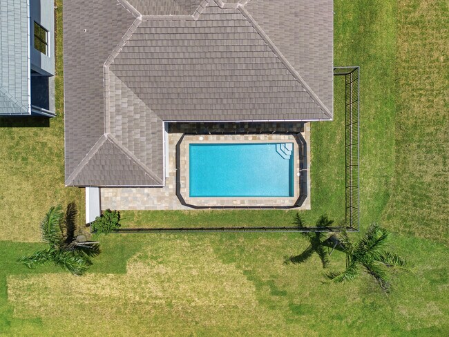 Building Photo - 9008 Corsican Finch Ct
