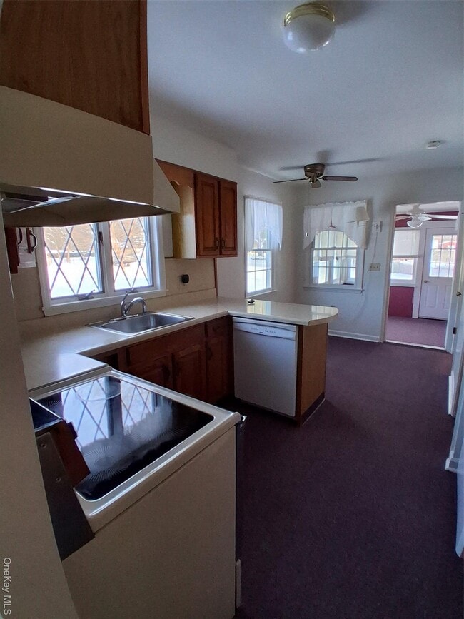 Building Photo - 2 Scism Cir