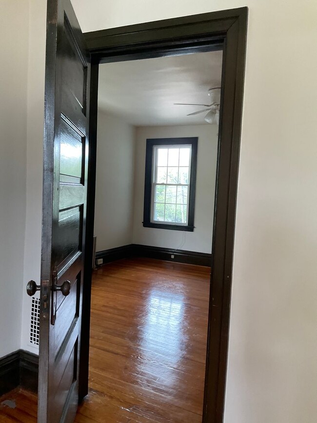 Building Photo - 229 Cocoa Ave