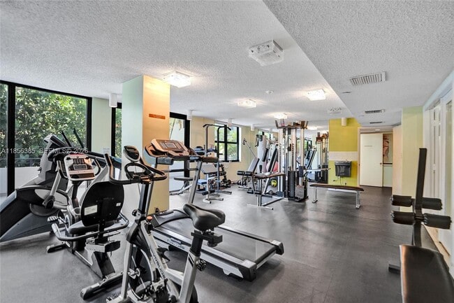 Building Photo - 1500 N Ocean Blvd