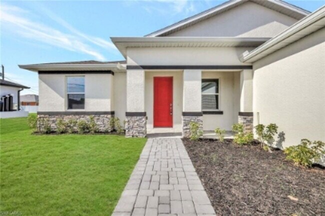 Building Photo - 1310 NW Juanita Pl