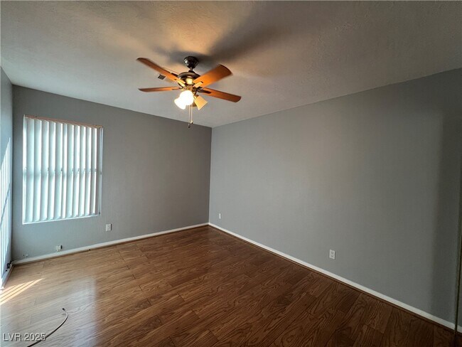 Building Photo - 4325 Silvercrest Ct