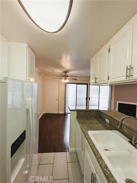 Building Photo - 11162 Camarillo St