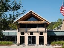 Building Photo - 5 N Salem Rd