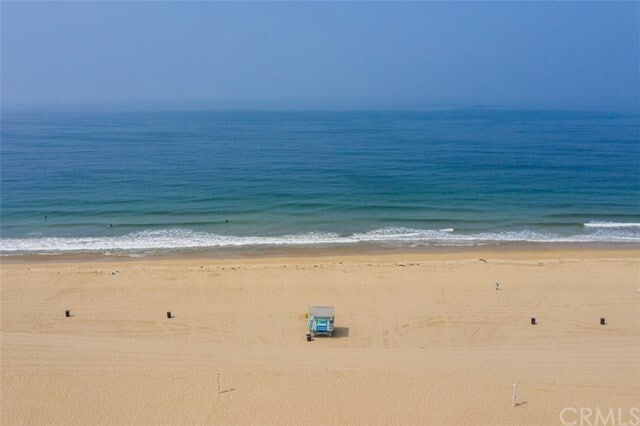 Building Photo - 736 Esplanade