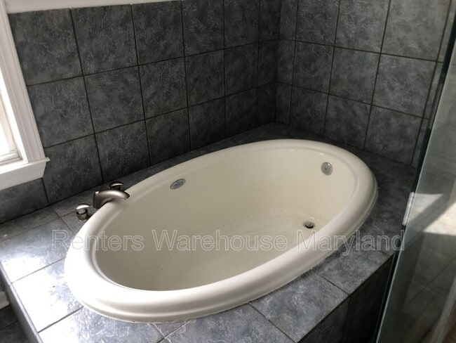 Building Photo - 1519 Union Ave