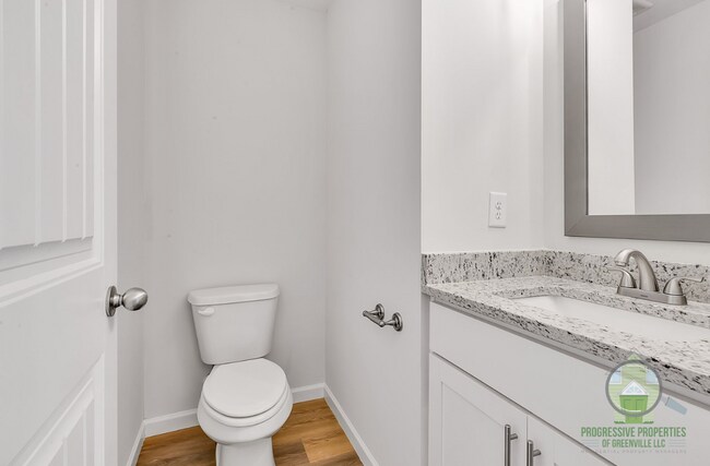 Building Photo - 8 Wofford Rd