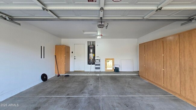 Building Photo - 16227 W Maui Ln