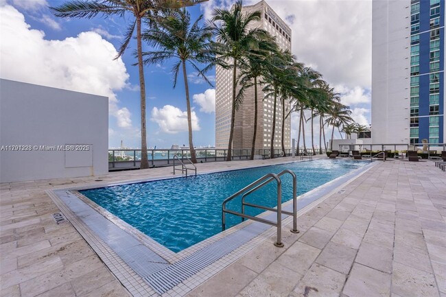 Building Photo - 335 S Biscayne Blvd