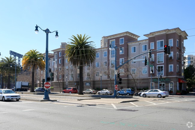 Building Photo - Steamboat Point Apartments