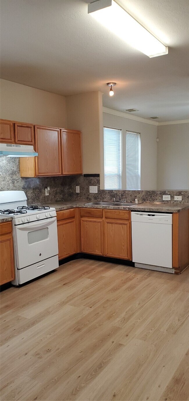 Building Photo - 16331 Woma Ct