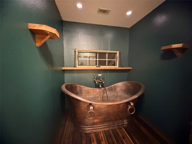 Building Photo - 2567 Avenue D