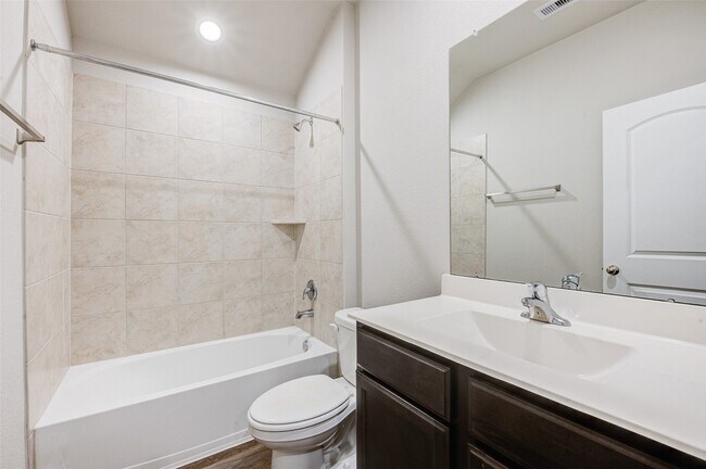 Building Photo - 13989 Leigh Lake Ln