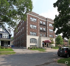 Building Photo - Barrington Apartments