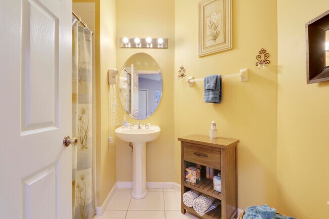 Building Photo - 8933 Sandshot Ct