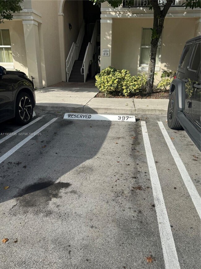 Building Photo - 11605 NW 89th St