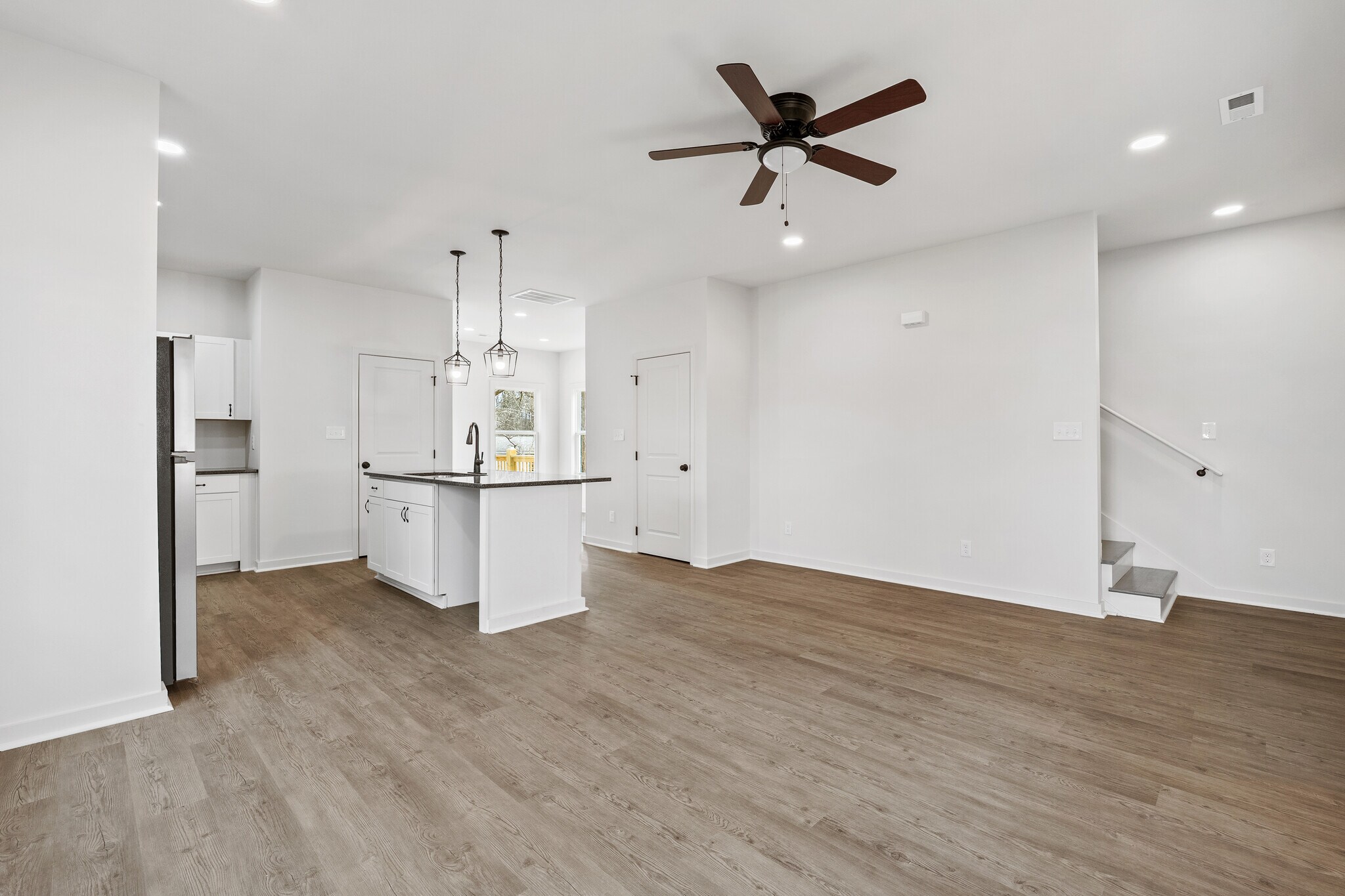 Building Photo - 4621 Julian St