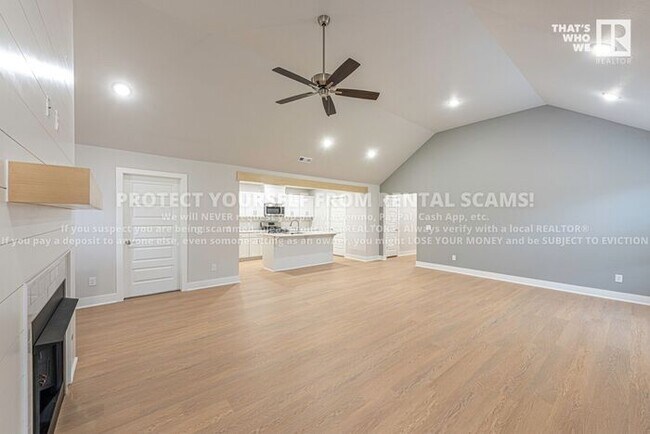 Building Photo - 4248 Cactus Pl