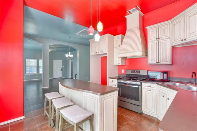 Building Photo - 2310 Pearl Ave