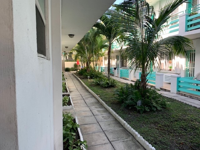 Building Photo - 6490 Collins Ave