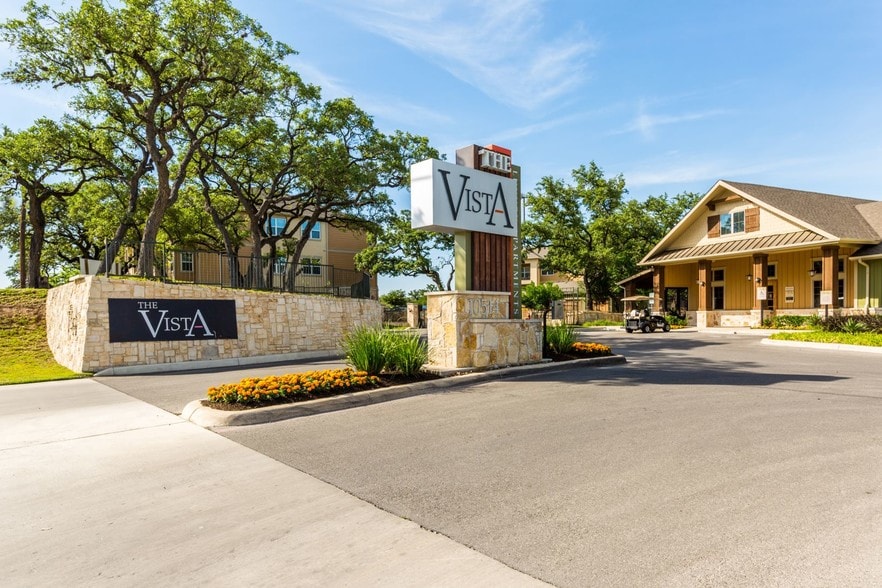 The Vista 10514 Bandera Rd San Antonio TX 78250 Apartment Finder