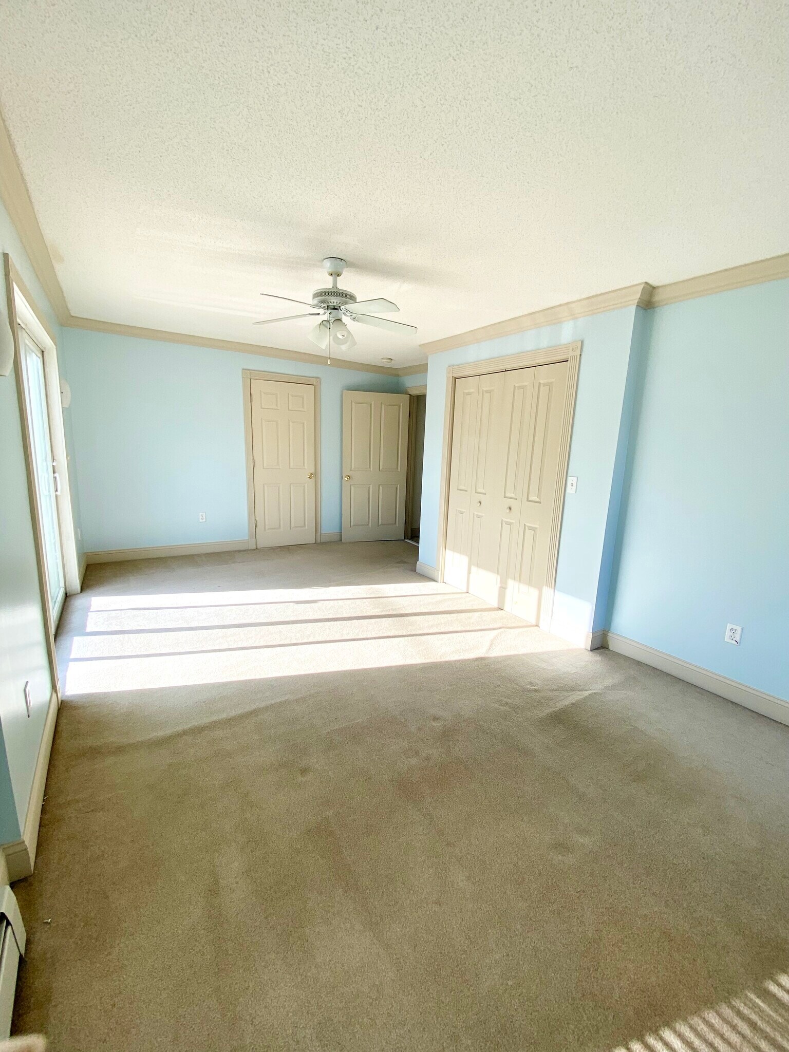 Building Photo - 178 Main St