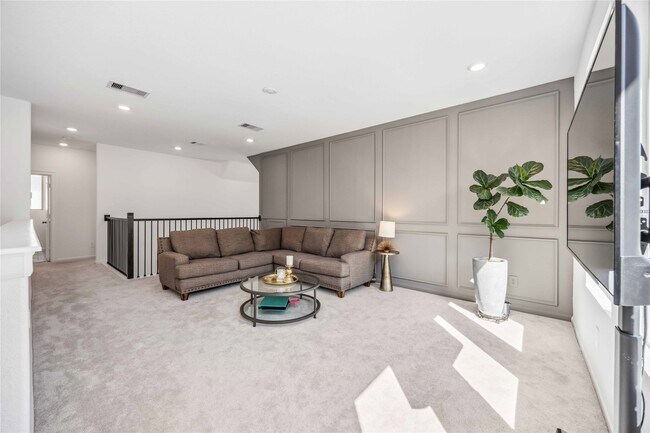 Building Photo - 1384 Knollbridge Pt Ln