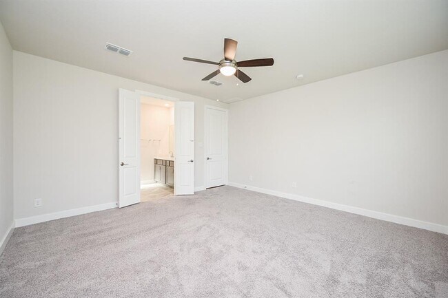 Building Photo - 21827 Erskine Peaks Pl