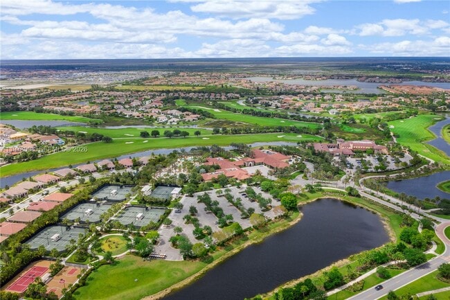 Building Photo - 9564 Exbury Ct