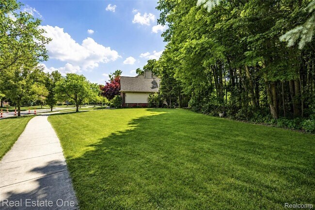 Building Photo - 3481 Castlewood Ct