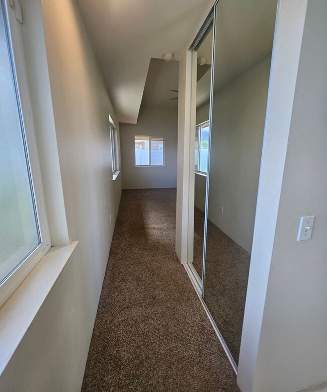 Building Photo - 3-2 bedroom home in the legend Maui Lani