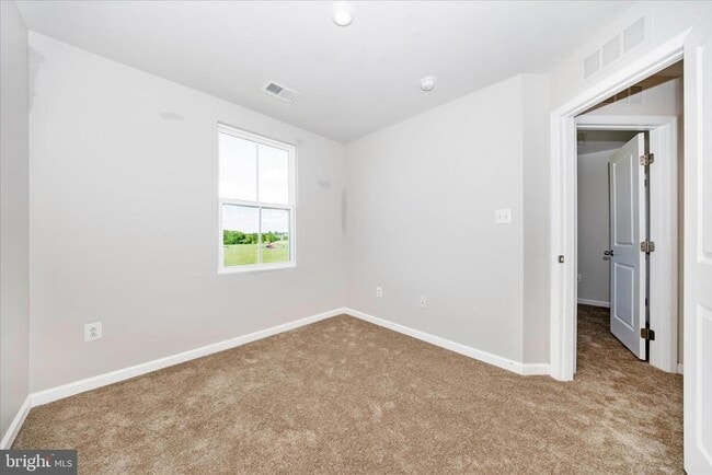Building Photo - 62 Rhea Dr