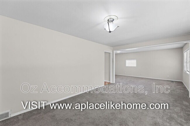 Building Photo - 11414 Norton Ave